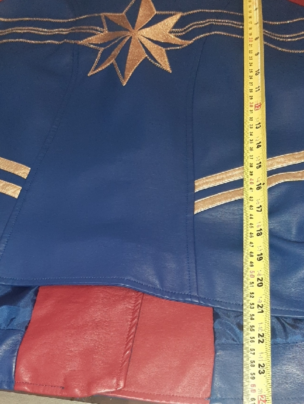 NWOT🦸‍♀CAPTN MARVEL Her Universe🦸‍♀️SUPERHERO Blue/Burgundy GOLD ACCENTS Sz XL - Picture 11 of 11